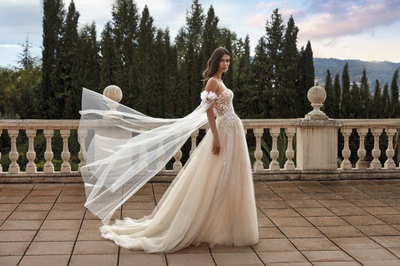 Robe de mariée bustier avec manches amovibles Marseille