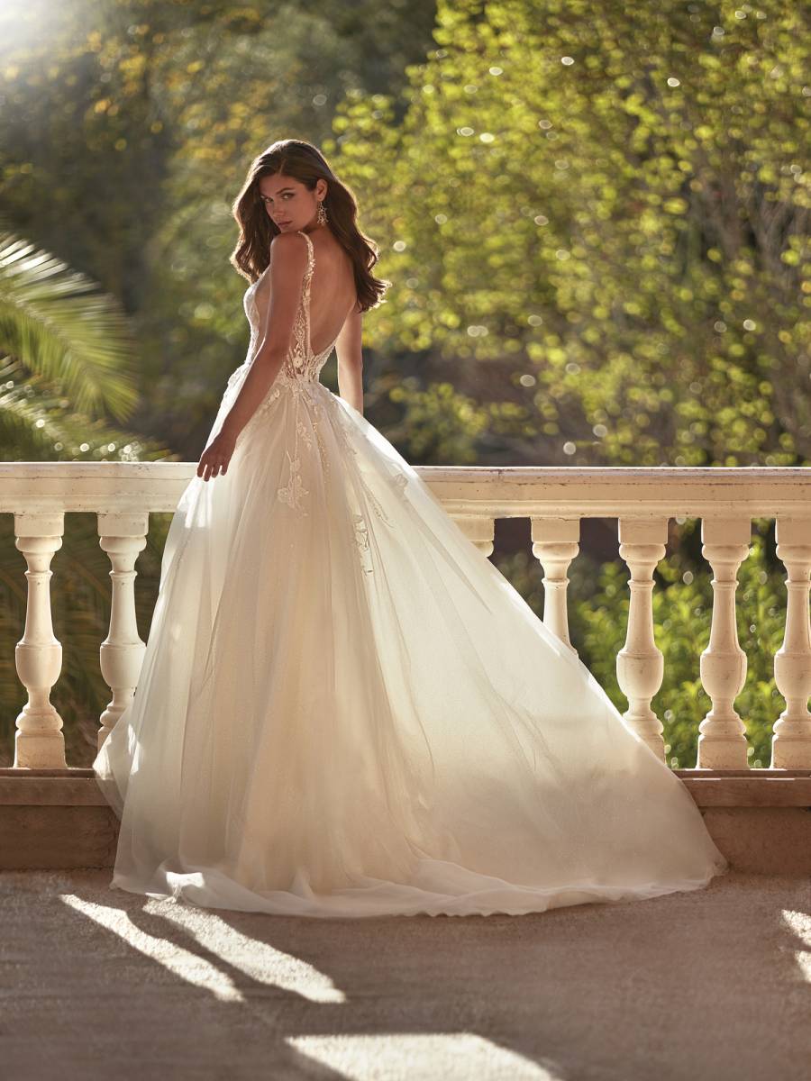 Robe de mariée dos nu a Marseille