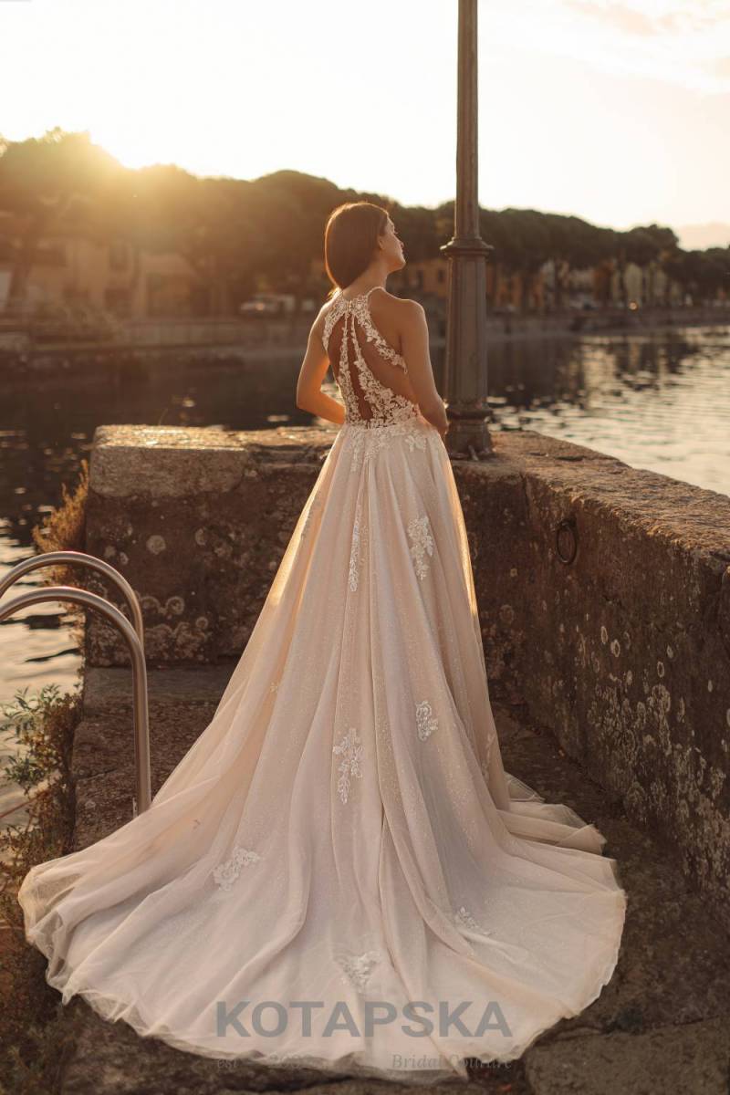 Robe de mariée bohème chic Marseille