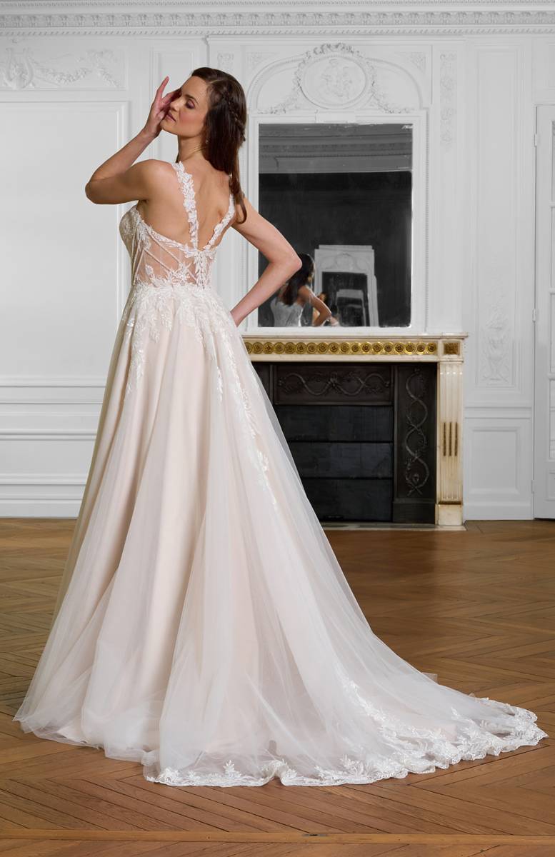 Robe de mariée bustier avec strass a Marseille