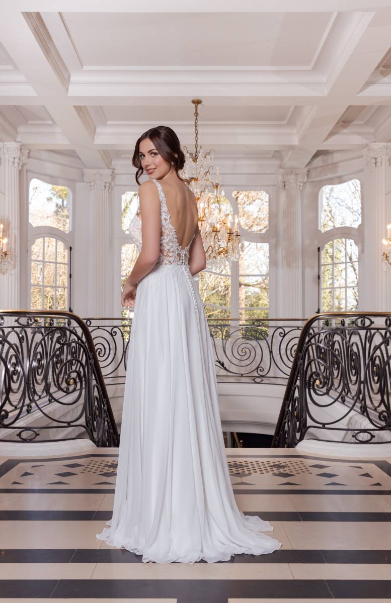 Robe de mariée fluide avec fente Marseille