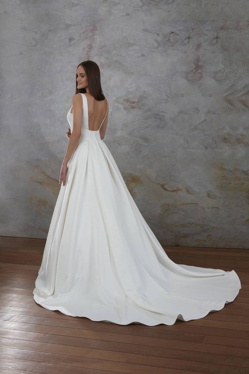 Robe de mariée satin plan de campagne